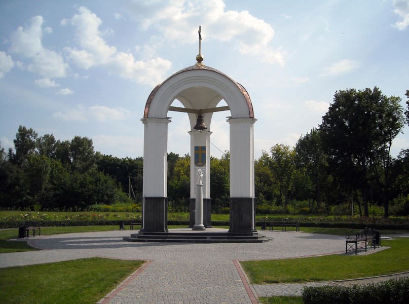 Ротонда чествования памяти павших участников Полтавской битвы